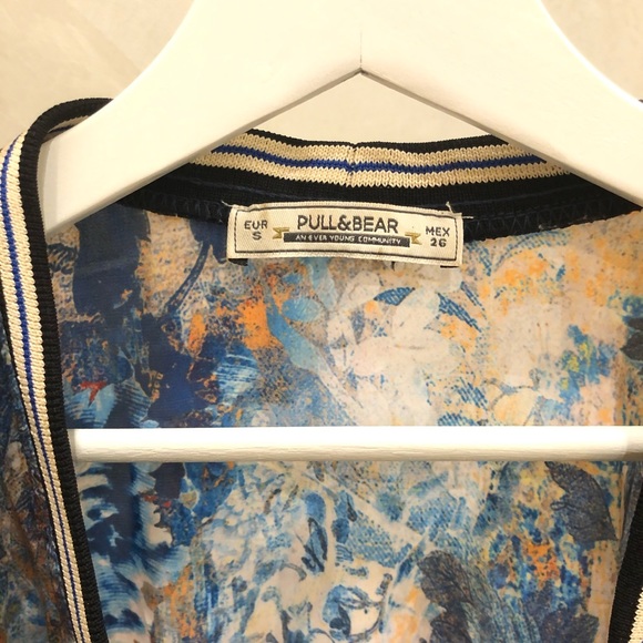 Pull & Bear Silky Patterned Jumper - Picture 3 of 4